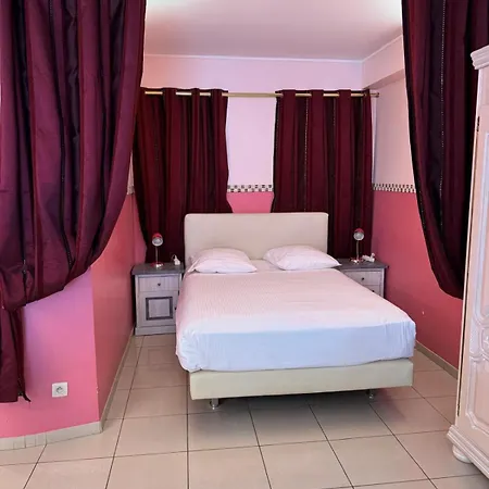 Aparthotel Residence Bara Midi Saint-Gilles Exterior photo