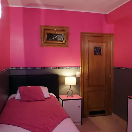 Aparthotel Residence Bara Midi Saint-Gilles Exterior photo