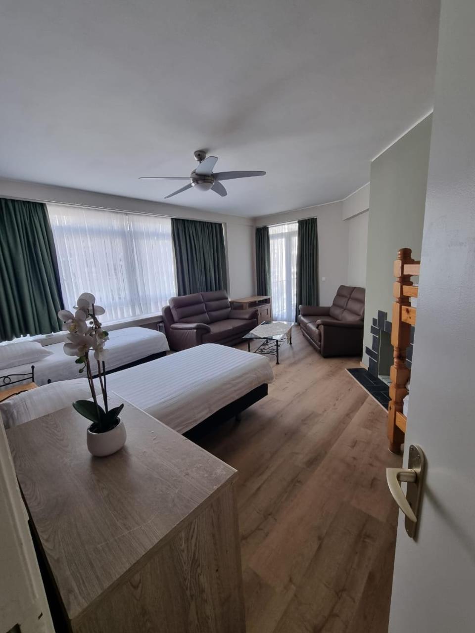 Résidence Bara Midi 3* Saint-Gilles
